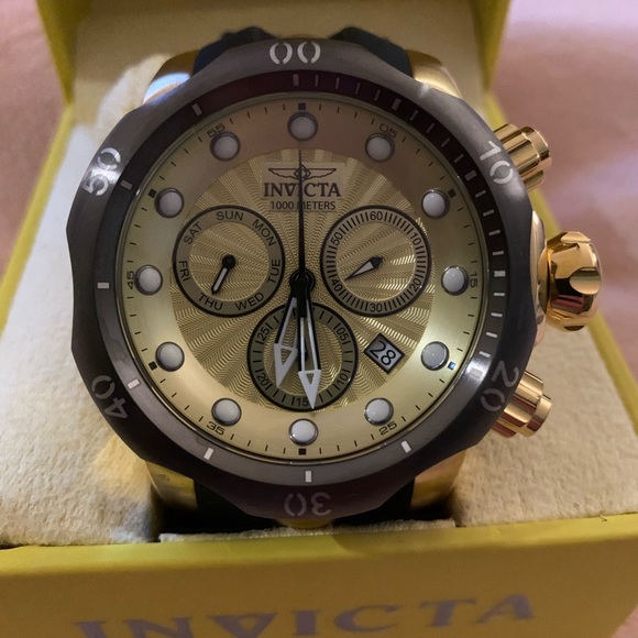 invicta 24258